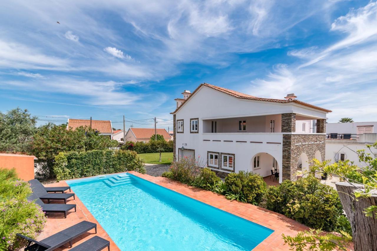 Vip House - Pool & Beach In Caparica Charneca  Eksteriør bilde